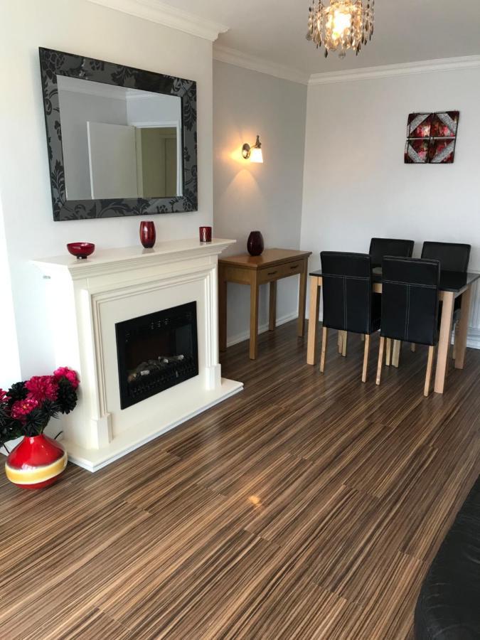 The Bungalow, Apartment